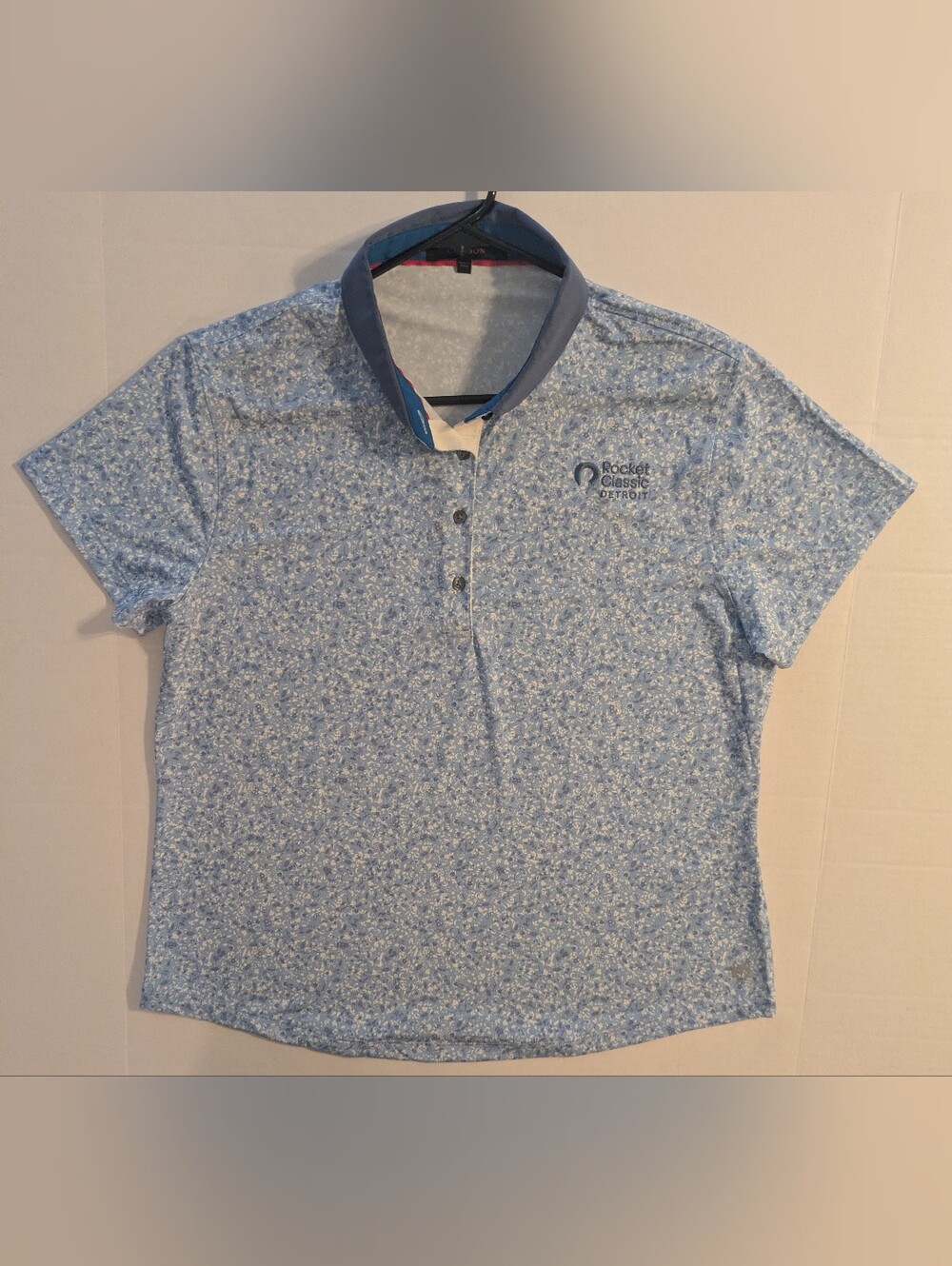 Greyson Women's Light Blue Floral-Print Polo with Navy Trim- XL (NWOT)